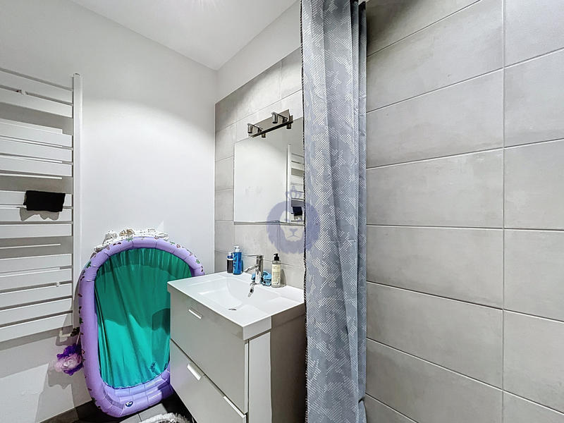 Appartement - 88 m² - 5 pièces