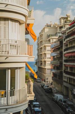 Appartement - 90 m² - 4 pièces