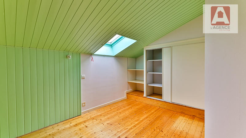 Maison - 166 m² - 5 pièces