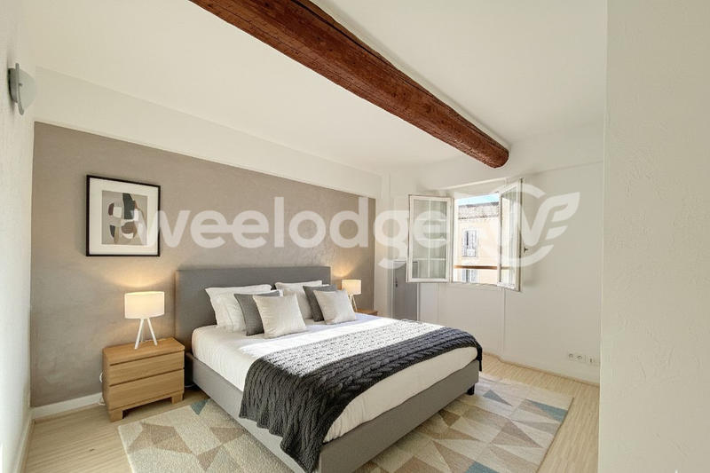 Appartement - 81 m² - 5 pièces