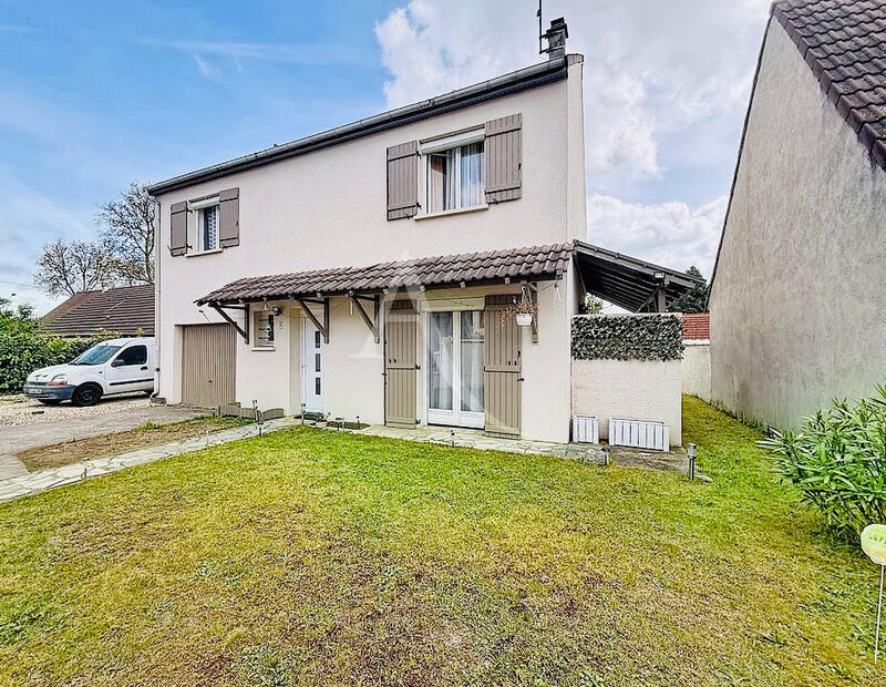 Maison - 110 m² - 6 pièces