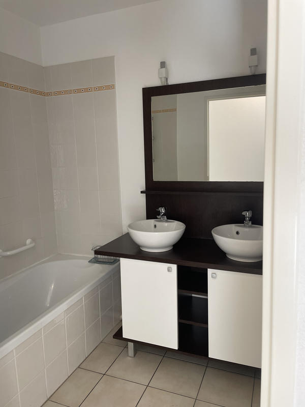 Appartement - 85 m² - 4 pièces