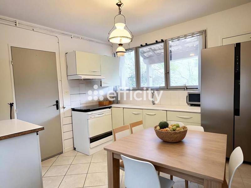 Pavillon - 105 m² - 5 pièces