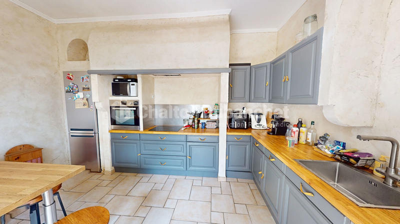 Maison - 310 m² - 8 pièces