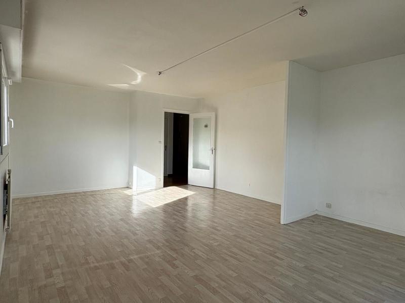 Appartement - 96 m² - 4 pièces