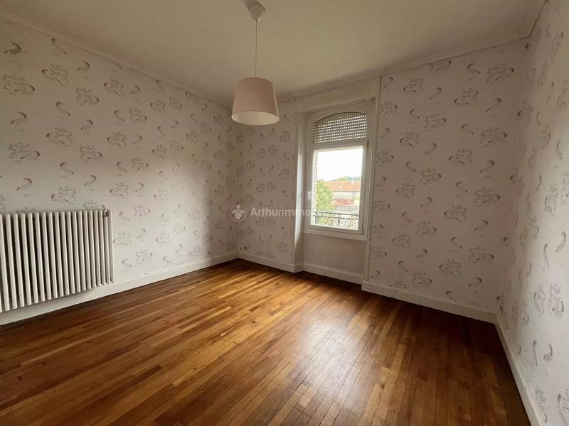 Maison - 323 m² - 10 pièces