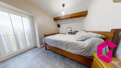 Maison ancienne - 100 m² - 5 pièces