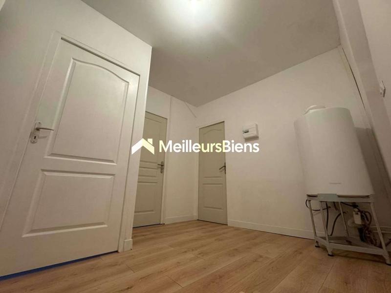 Immeuble - 147 m² - 7 pièces