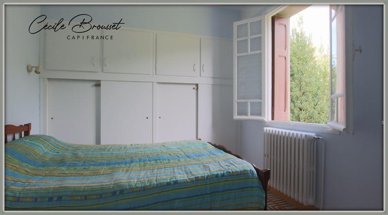 Maison - 236 m² - 13 pièces