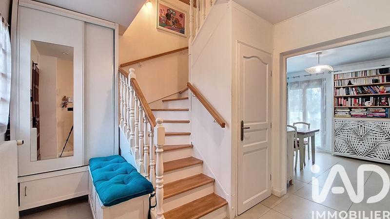 Maison - 81 m² - 5 pièces