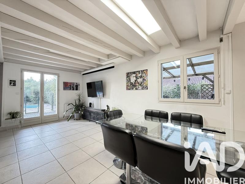 Maison - 140 m² - 5 pièces