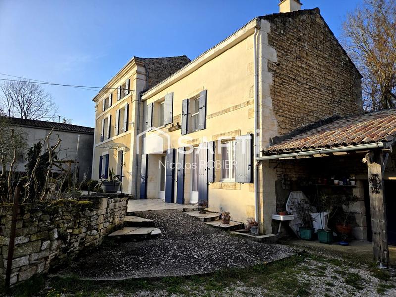 Maison - 190 m² - 5 pièces