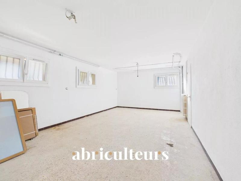 Maison - 180 m² - 4 pièces