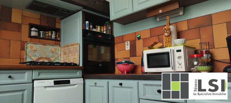 Maison - 208 m² - 10 pièces