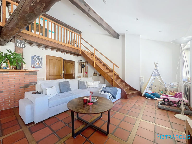 Appartement - 125 m² - 4 pièces