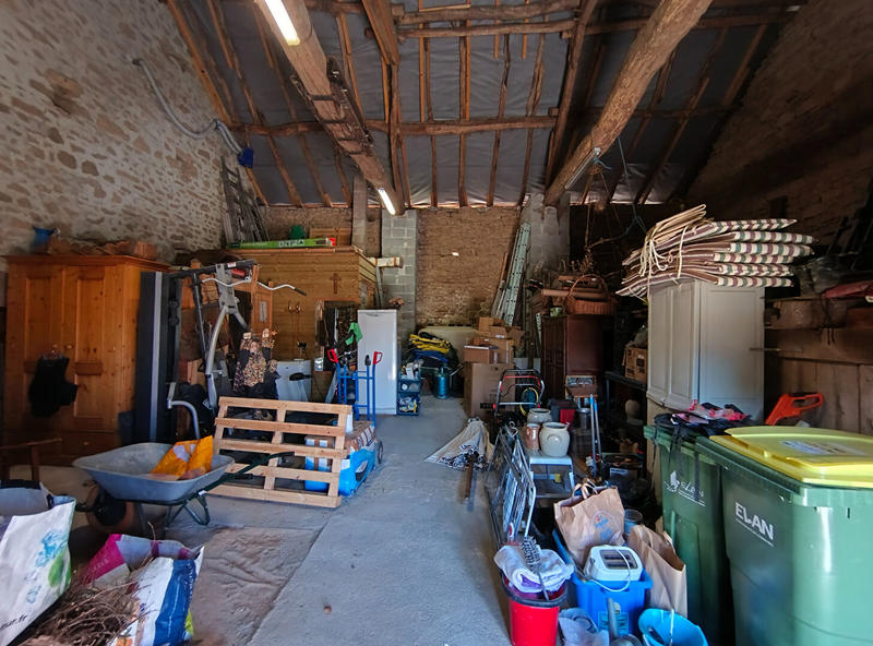 Maison - 231 m² - 7 pièces