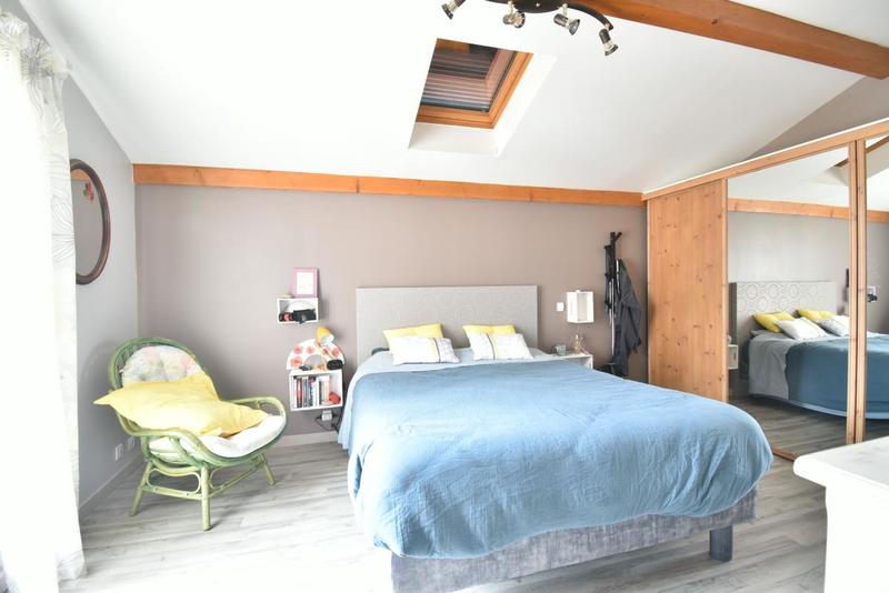 Villa - 197 m² - 6 pièces