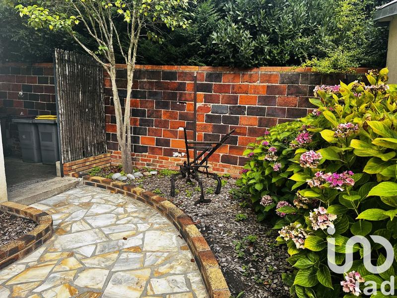 Maison - 100 m² - 6 pièces