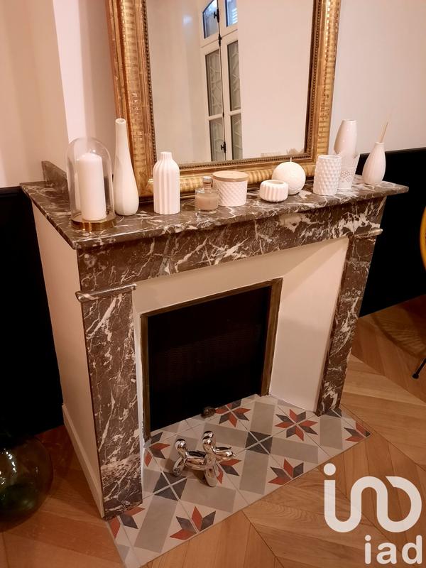 Maison - 263 m² - 8 pièces