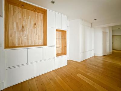 Appartement - 128 m² - 5 pièces