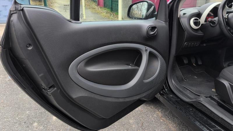 Smart ForTwo III 1.0 71 Pure