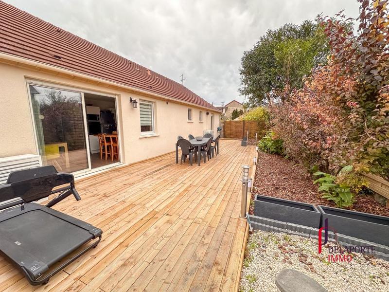 Maison - 121 m² - 5 pièces