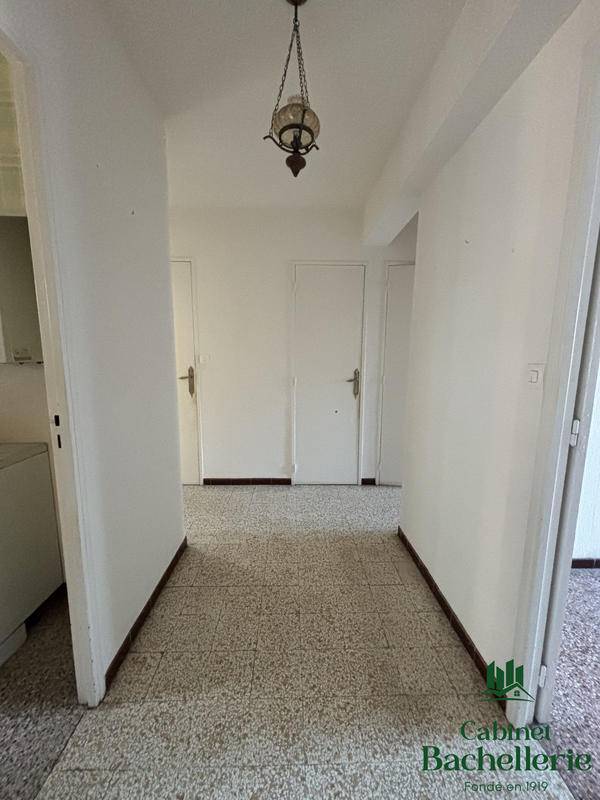 Appartement - 60 m² - 3 pièces