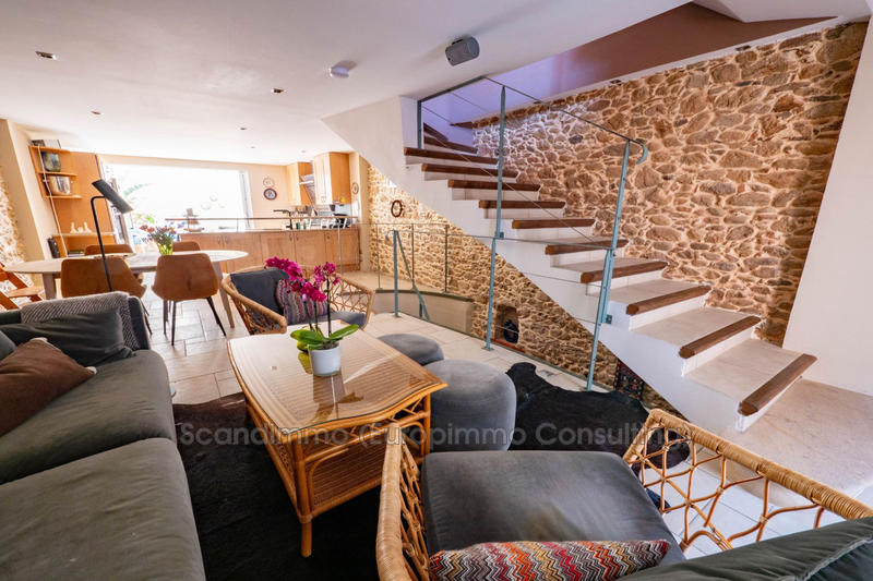 Maison - 102 m² - 5 pièces