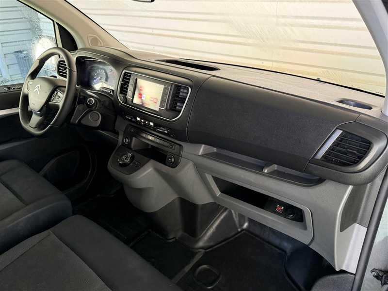 Citroën Jumpy Cab Approfondie Taille m 2.0 Bluehdi 120 Eat8 Driver