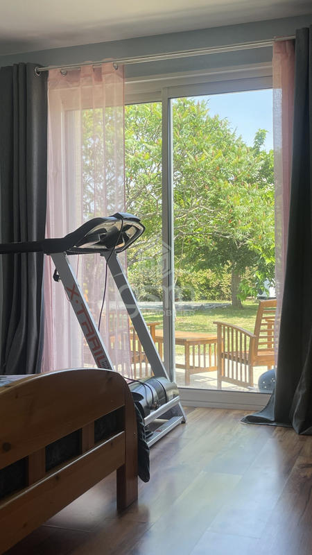 Maison contemporaine - 169 m² - 7 pièces