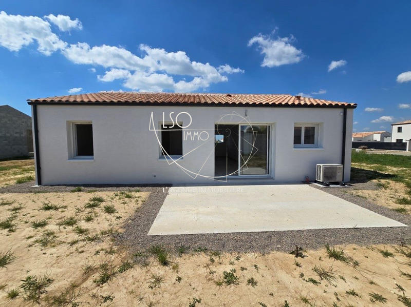 Maison - 80 m² - 4 pièces