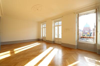 Appartement - 152 m² - 5 pièces