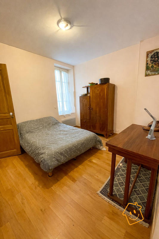 Maison - 185 m² - 7 pièces