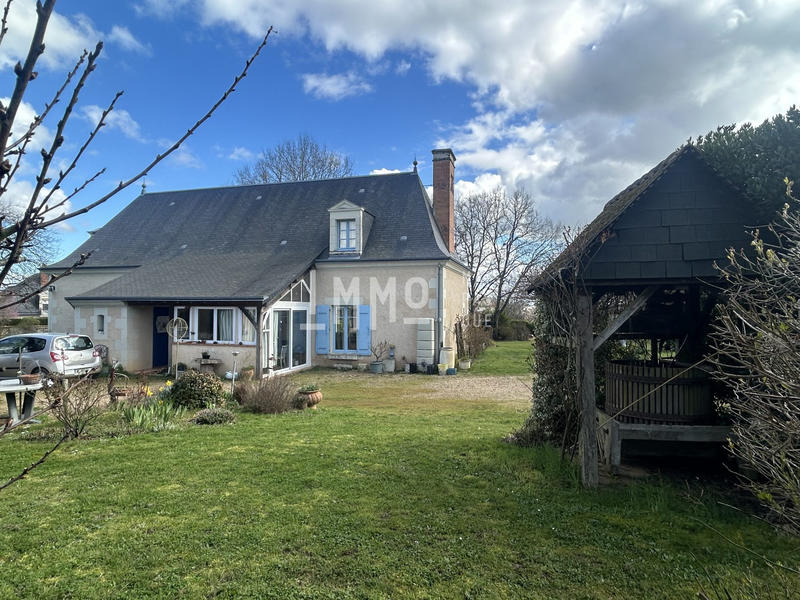 Maison traditionnelle - 206 m² - 7 pièces