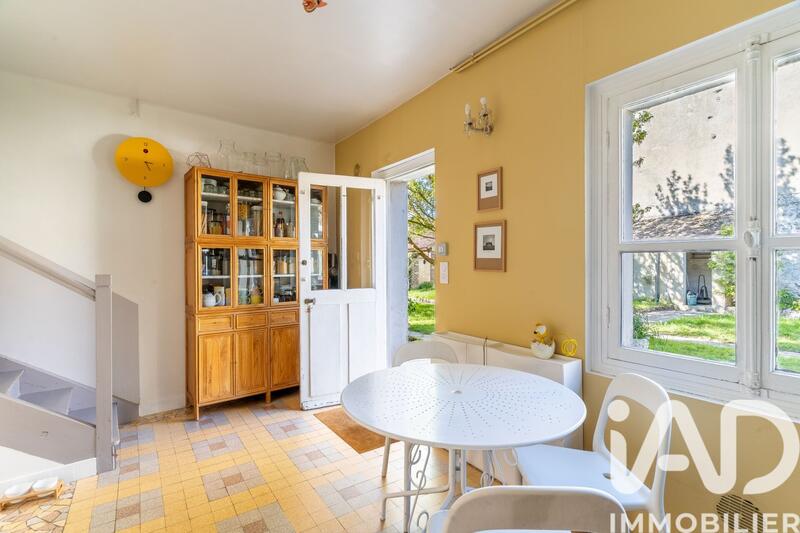 Maison de maîtres - 212 m² - 9 pièces