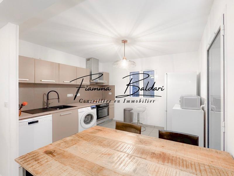 Appartement - 66 m² - 3 pièces