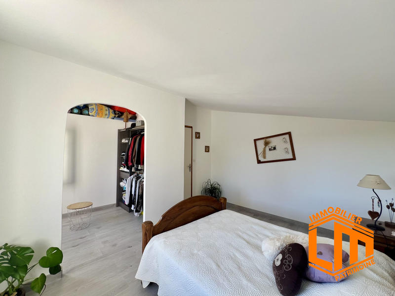 Maison - 187 m² - 6 pièces