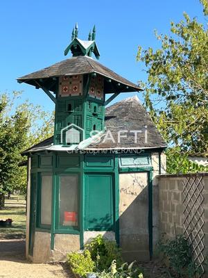 Maison - 121 m² - 8 pièces