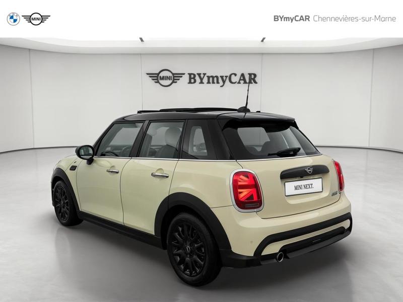 Mini 5 portes Hatch F55 Lci II Cooper 136 ch Dkg7 Edition Premium Plus