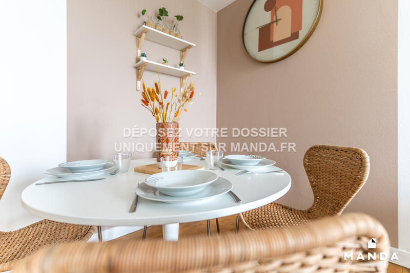 Chambre - 10 m² - 4 pièces