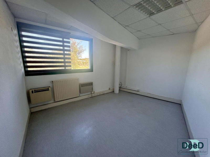 Bureau - 175 m² - 8 pièces