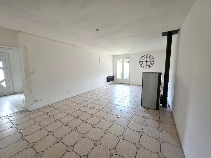 Maison - 215 m² - 10 pièces