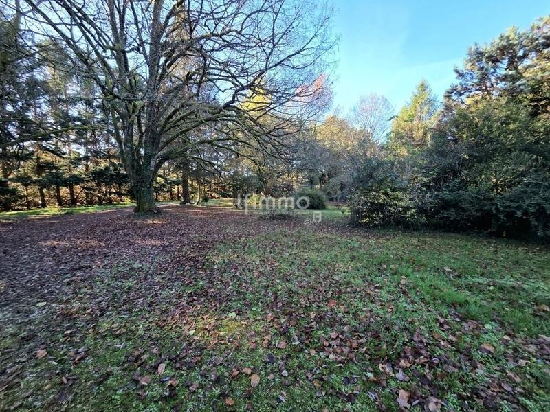 Maison - 206 m² - 10 pièces