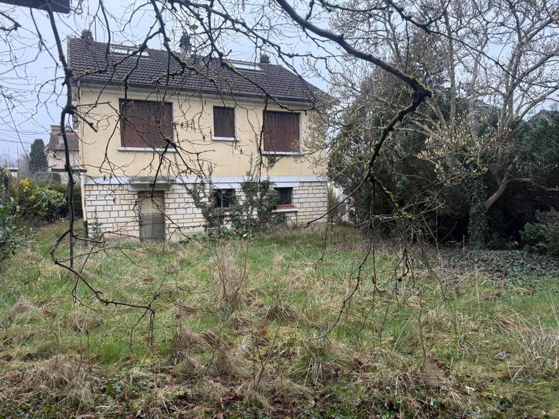 Maison - 81 m² - 5 pièces