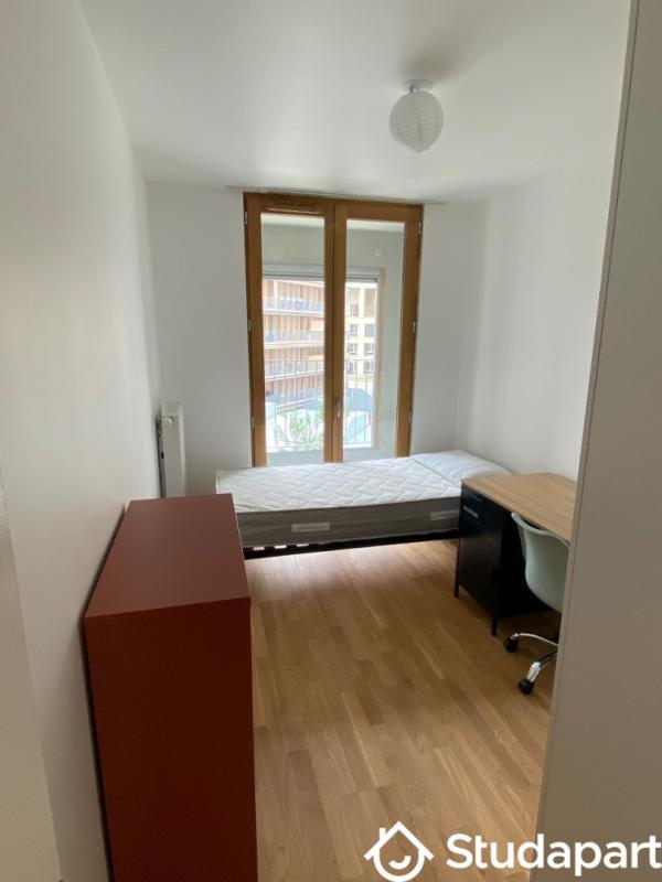 Chambre - 11 m² - 1 pièce
