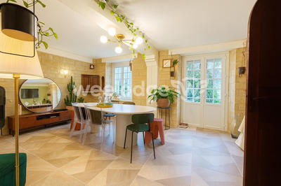 Maison - 90 m² - 5 pièces