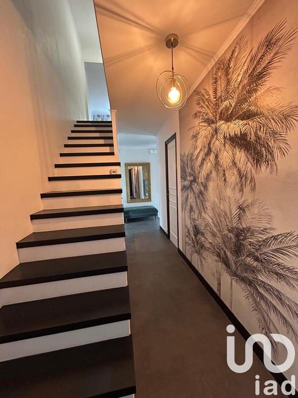 Maison - 153 m² - 6 pièces