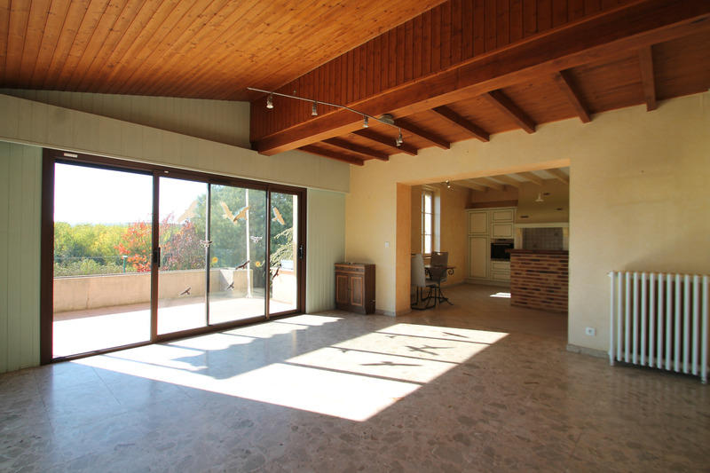 Maison - 268 m² - 8 pièces