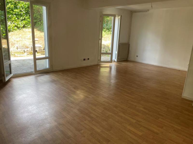 Maison - 121 m² - 6 pièces