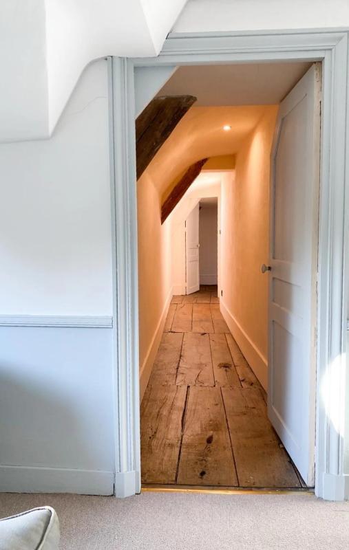 Maison de maîtres - 350 m² - 8 pièces